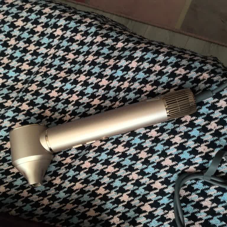 Sinbo Saç Şekillendirici Kısa Sürede Arızalandı Ve Garanti Sürecinde Seri Numarası Sorunu