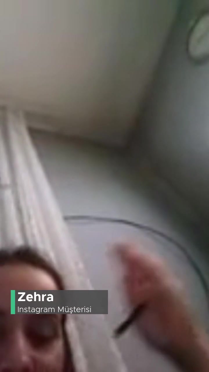 Instagram Hesabında US Artı Bir Yazıyor Buna Bir Çözüm Bulun videonun kapak resmi