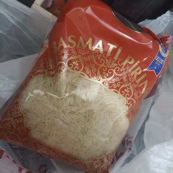 BİM'den Alınan Pirinçte Ağır Lağım Kokusu Şoku Ve Tekrar Eden Sorun