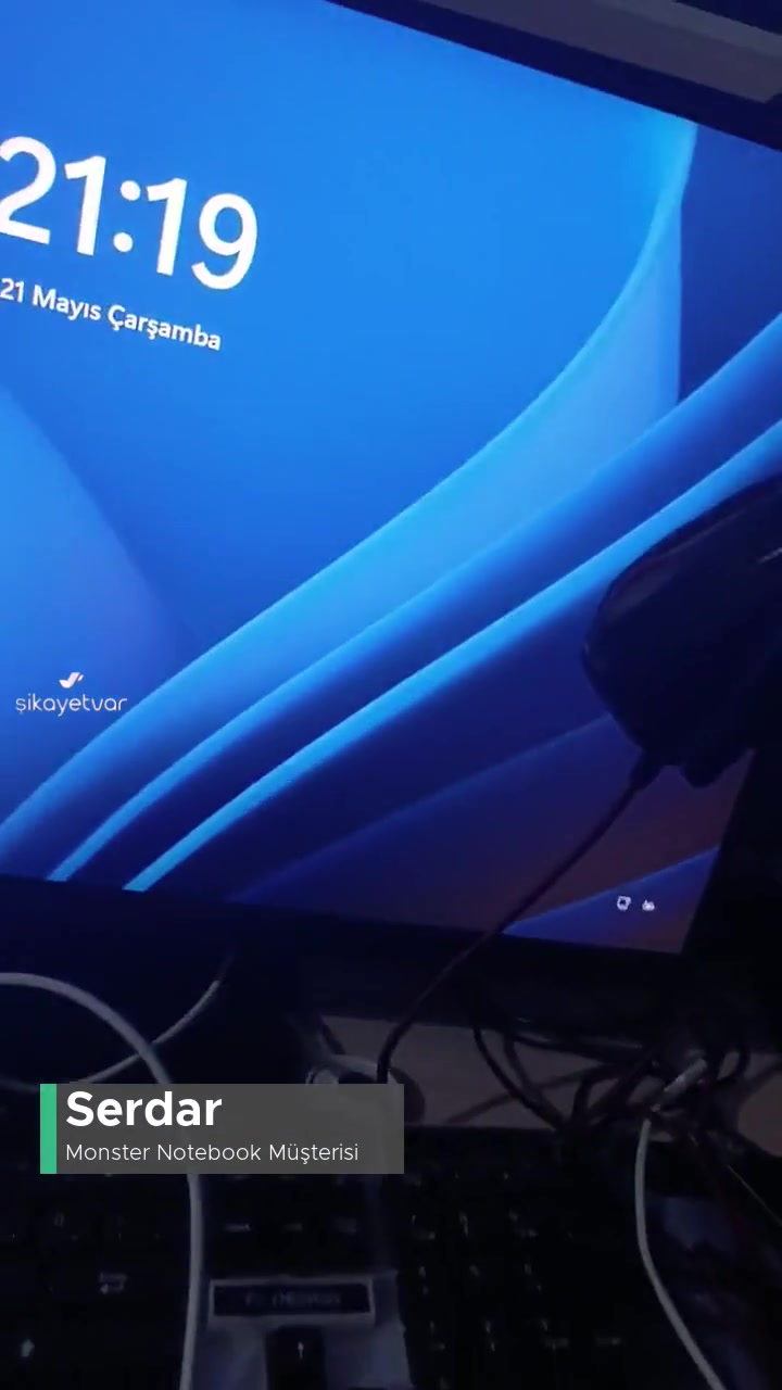 Monster Abra A5 V21.2 Notebook Ekranım Siyah! videonun kapak resmi