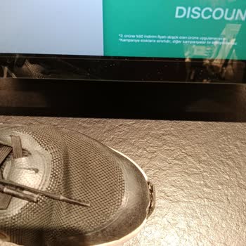 Aldığım Nike Ayakkabı Kısa Sürede Bozuldu, Değişim Reddedildi