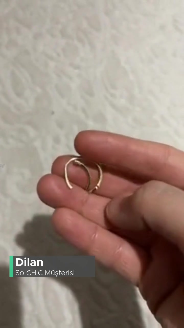 So Chic Ürün Kalitesizliği videonun kapak resmi