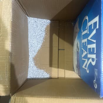 Petzz Shop Kedi Kumu Siparişim Özensiz Paketleme Nedeniyle Yarısı Dökülmüş Geldi