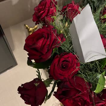 Anneler Günü İçin Sipariş Edilen Çiçekler Solmuş Ve Eski Geldi, Sorunum Çözülmedi