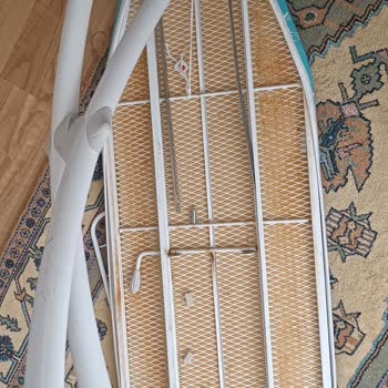 Gazella Ütü Masasının Alt Takımı Yerinden Çıktı, Destek Bulamıyorum