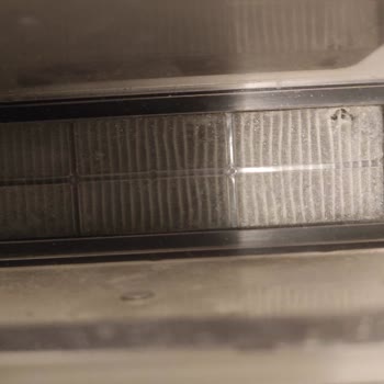 @robotsupurgeservisiniz Su Haznesi Çatlamış Şekilde Geldi