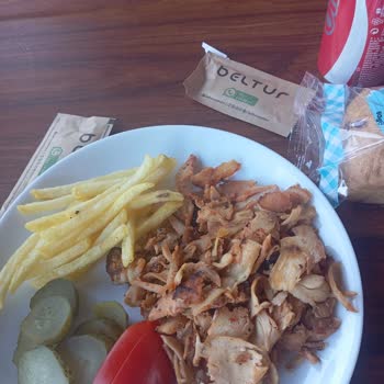 Bakırköy Sahilde Porsiyon Azlığı Ve Yüksek Fiyat Şoku