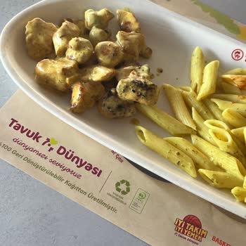 Tavuk Dünyası Antares Şubesinde Geciken Siparişler Ve Hijyen Sorunu