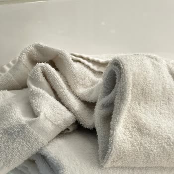 Holiday Inn Paris Otelinde Büyük Hayal Kırıklığı Ve İlgisizlik