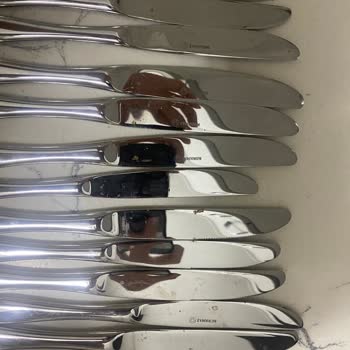 Kısa Sürede Paslanan Korkmaz Çatal Bıçak Seti Sağlığımızı Tehlikeye Atıyor