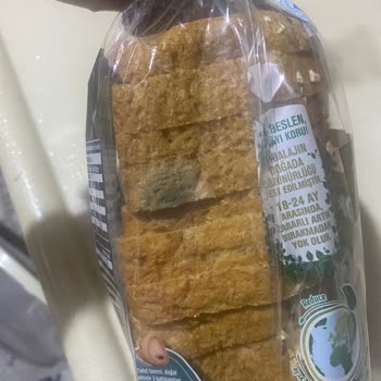 Elazığ Mağazanızdan Aldığım Ekmek Ve Dondurma Bozuk Çıktı İnsan Sağlığı Tehlikede