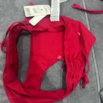 Hijyen Bandı Olmayan Bikini İçin Değişim Reddedildi