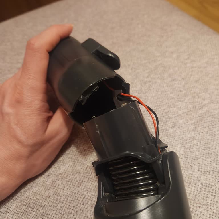 Samsung Süpürge Başlığı Kırıldı, Müşteri Hatası Denilerek Mağdur Edildim