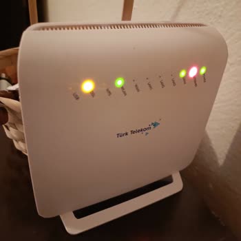 Gece İnternet Yok, Müşteri Hizmetleri Ulaşılmaz, Fiber Talebine Dönüş Yok