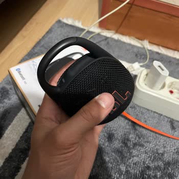 JBL Clip 5 Cihazım Açılmıyor Ve Kapanıyor, Yardım Talep Ediyorum