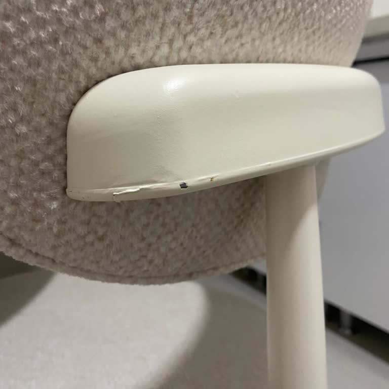 Gündoğdu Mobilya Geç Teslim Edilen Ve Hatalı Sandalyeler İçin Sorumluluk Alınmıyor