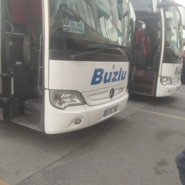 Buzlu Turizm Otobüs Seferlerinde Sürekli Gecikme Yaşanıyor