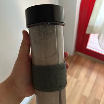 Shake'n Take Neo Kapağı İlk Kullanımda Sıkıştı, İçecek İçeride Kaldı