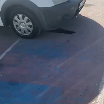 Erenler Belediyesi Kaldırıma Araç Park Ediyorlar!