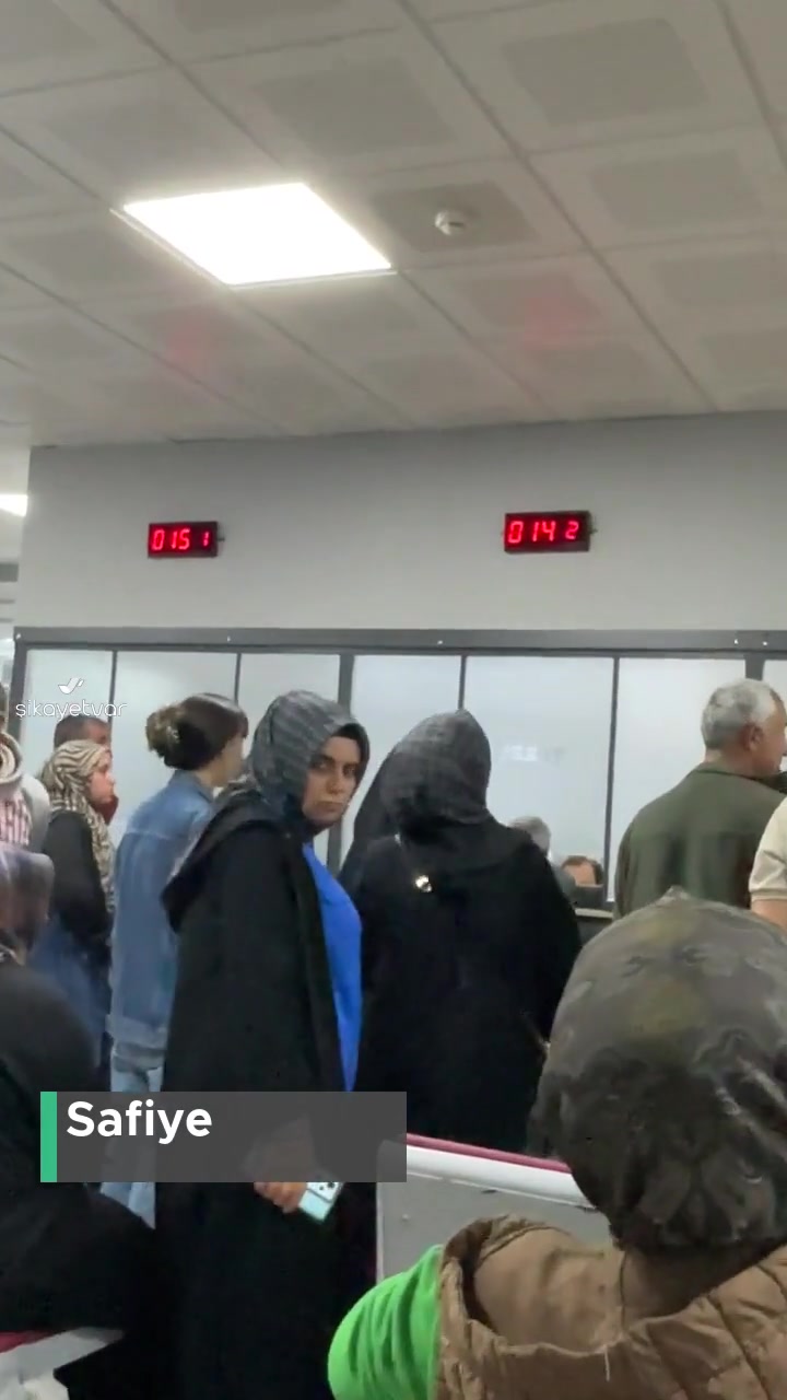 Atatürk Üniversitesi Hastanesi Vezne Sırası! videonun kapak resmi