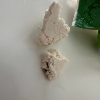 Tahsildaroğlu Lor Peynirinde Yabancı Cisim Çıkması Ve Kontrol Eksikliği