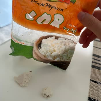 Tahsildaroğlu Lor Peynirinde Yabancı Cisim Çıkması Ve Kontrol Eksikliği