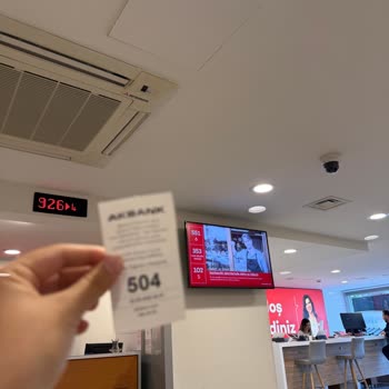 Akbank Çorlu Şubesinde Sıra Numarası Adaletsizliği