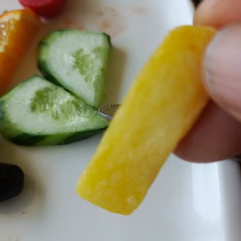 Mudanya İstasyon Sosyal Tesiste Yetersiz Ve Bayat Kahvaltı Deneyimi