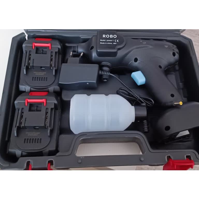 Robo Şarjlı Araç Yıkama Makinesinin Bataryaları Çok Kısa Sürede Bozuldu