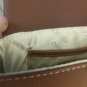 Divarese Mağazasından Aldığım Çantada Sorun ve İlgisiz Hizmet