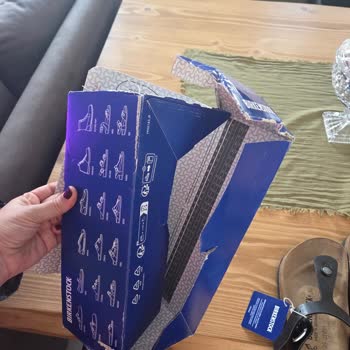 İnternetten Alınan Siparişlerde Yırtık Kutu Sorunu Ve Mağaza İle Farklı Muamele