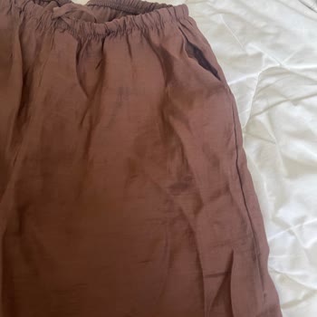 Yeni Alınan Pantolonda Leke Sorunu Ve Kullanılamaz Durum