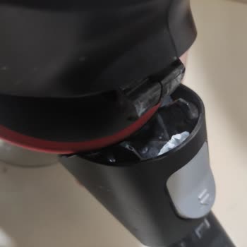Bosch Süpürge Aparatlarının Kırılması Nedeniyle Makine Kullanılamaz Durumda
