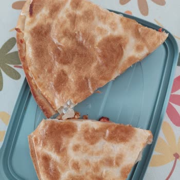 Domino's Dalaman Şubesinde Yanık Ve Pişmemiş Pizza, İlgisiz Müşteri Hizmeti