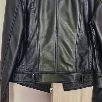 Derimod Deri Cekette Kısa Sürede Renk Değişimi Ve Müşteri Hizmetleri Mağduriyeti