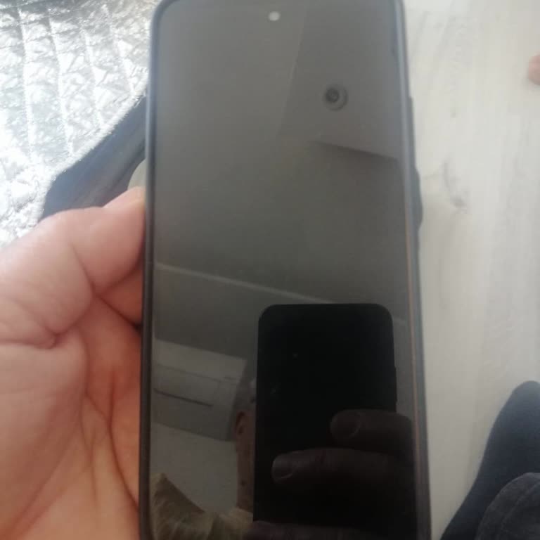 Reeder Cep Telefonunda Sürekli Şarj Problemi ve Yetersiz Çözüm