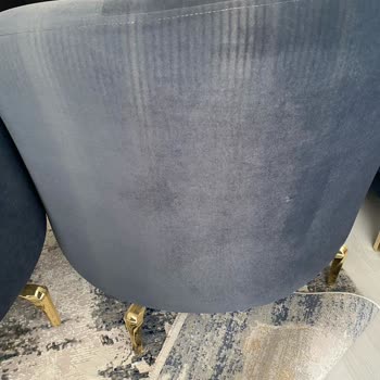 Kullanılmayan Salon Takımında Güneş Yanıkları Ve Leke Sorunu