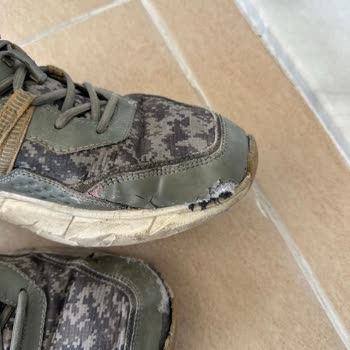 Skechers Ayakkabılarının Kısa Sürede Dağılması Hayal Kırıklığı Yarattı