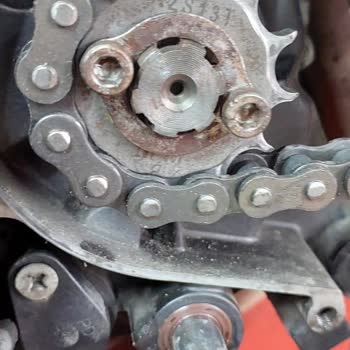 UM Renegade Vegas 125 CC Motosiklet İçin Uygun Zincir Dişlisi Bulunamıyor Ve Servis Desteği Yetersiz