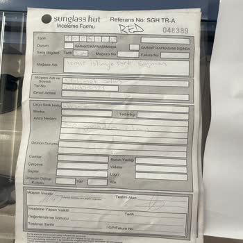 Beymen'den Alınan Versace Gözlükte Üretim Hatası Mağaza Çözüm Sunmuyor