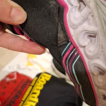 Yeni Alınan Skechers Ayakkabının İki Haftada Parçalanması Ve Red Cevabı Mağduriyeti