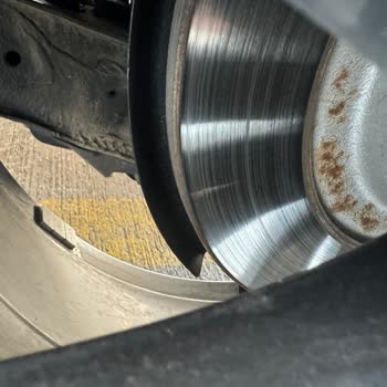 Peugeot 3008 Fren Disklerinde Paslanma Sorunu Ve Servis İlgisizliği
