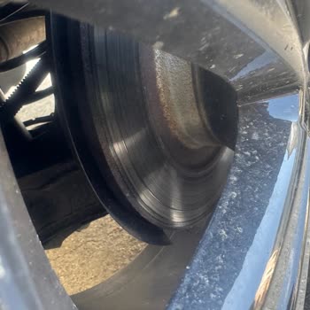 Peugeot 3008 Fren Disklerinde Paslanma Sorunu Ve Servis İlgisizliği