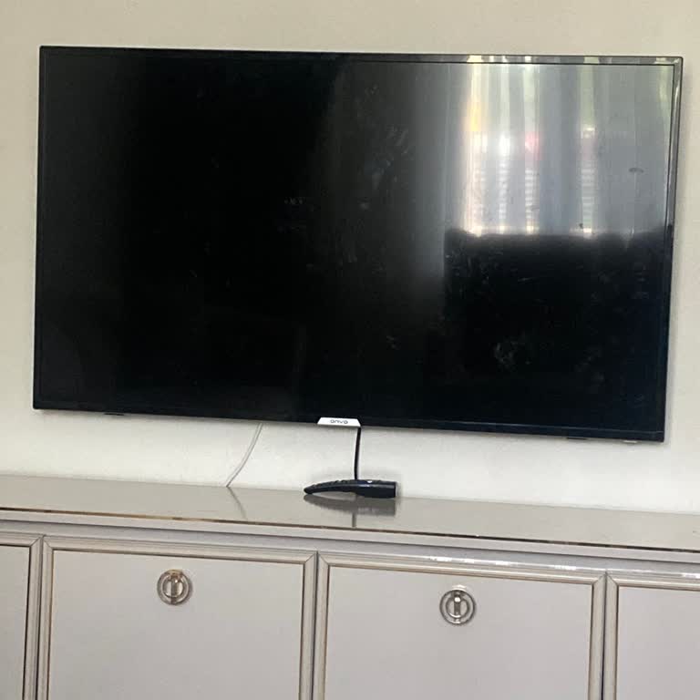 Aldığım Televizyonda Işık Bozukluğu Ve Ekran Sorunu, Marka Destek Vermiyor