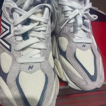 SuperStep Reyondan Verilen Ayakkabıda Renk Farkı ve İlgisiz Mağaza Yaklaşımı