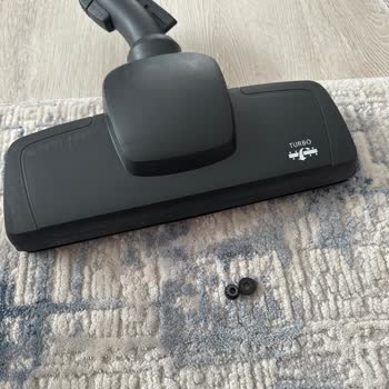 Electrolux Süpürge Başlıkları Kısa Sürede Kırıldı