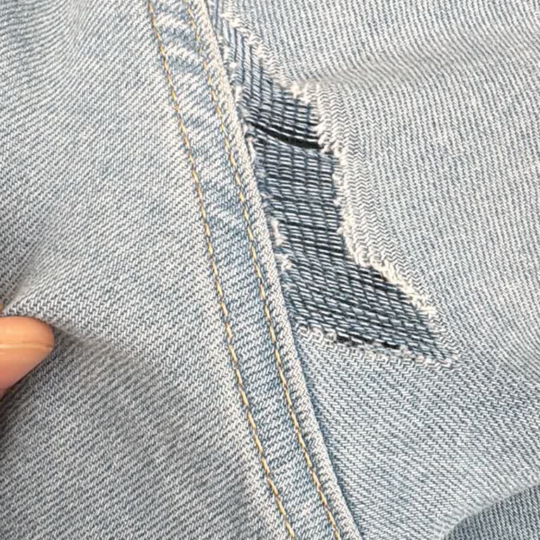 LCW Jean Pantolonun Kumaşı Kısa Sürede Tel Tel Ayrıldı Mağdur Oldum