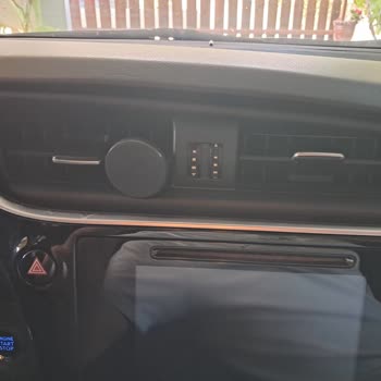 Toyota Auris'te Krom Kaplamalarda Kabarma Ve Garanti Dışı Bırakılması Sorunu
