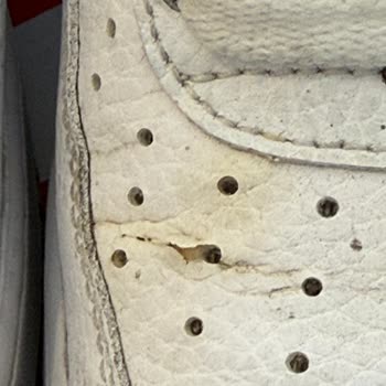 Nike Ayakkabıda Kısa Sürede Tek Tarafta Yırtılma Ve Olumsuz İnceleme Sonucu