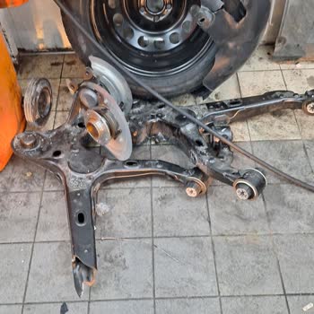 Sıfır Araçta Fabrikasyon Hata, Ölümden Döndük